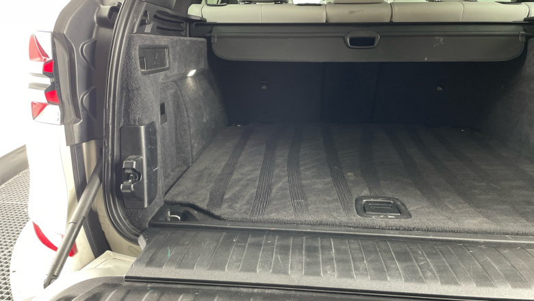 BMW X5 xDrive30d MHT M Sport 5dr Auto [Pro Pack] Diesel Estate